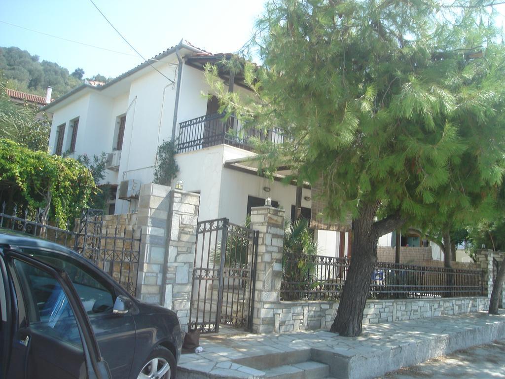 Stelios Seaside House Villa Lefokastro Eksteriør bilde