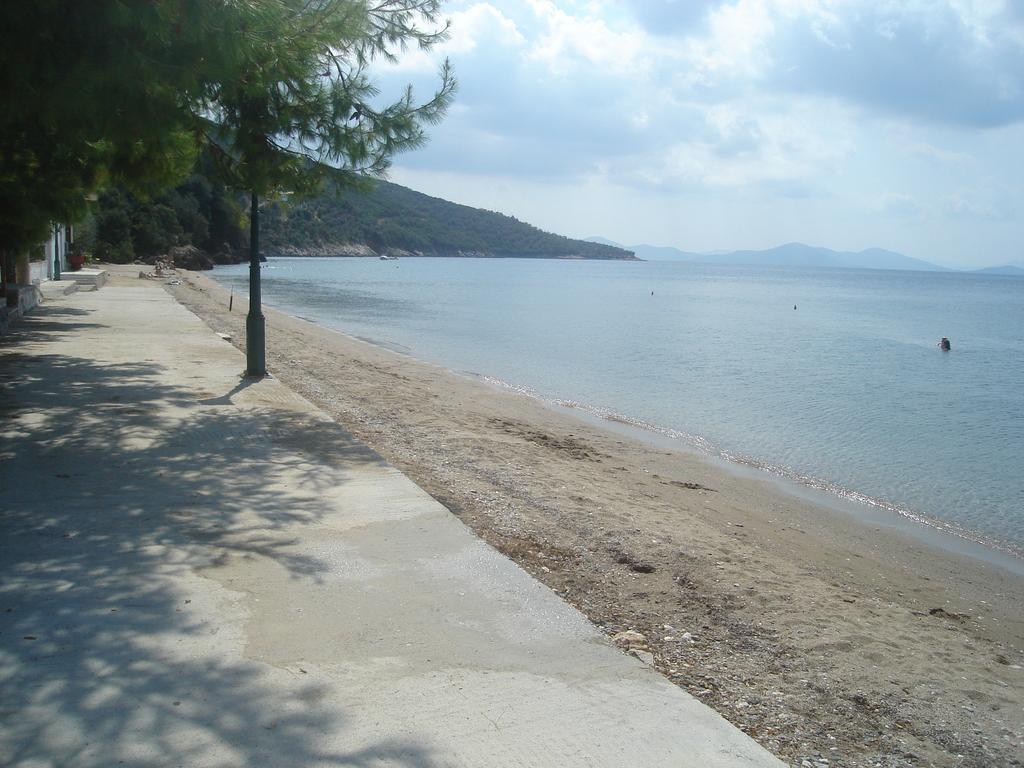 Stelios Seaside House Villa Lefokastro Eksteriør bilde